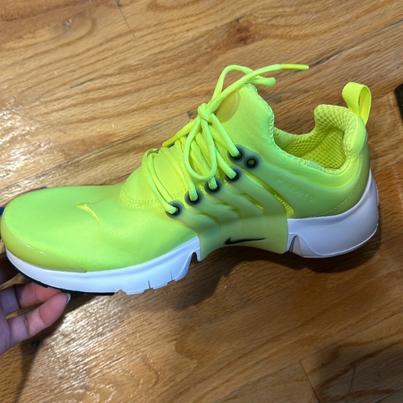 *EXCELLENT CONDITION* Nike Presto Neon Color - Picture 3 of 6
